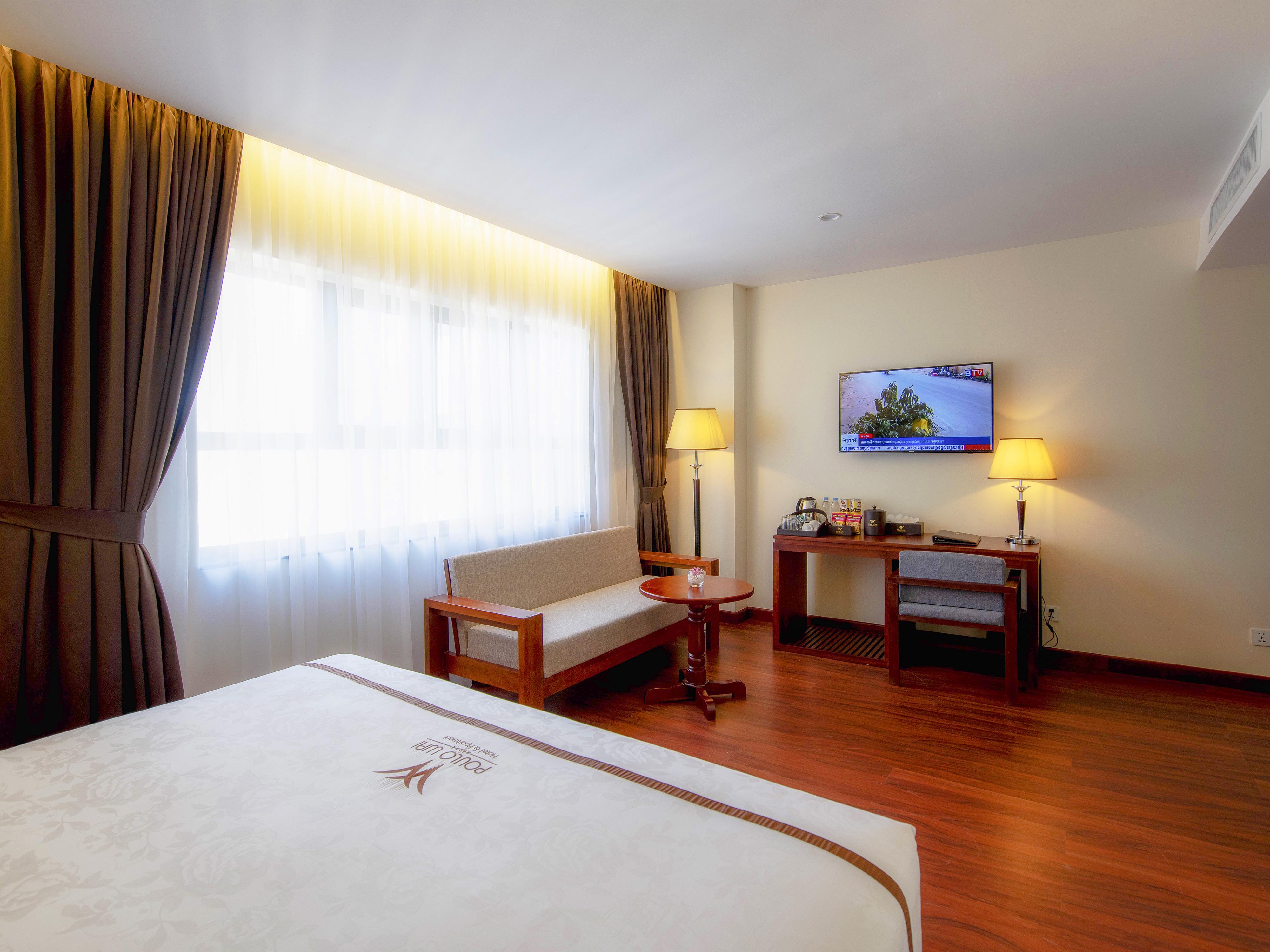 Poulo Wai Hotel & Apartment Phnom Penh Esterno foto